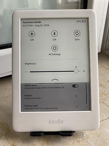 kindle paperwhite: Amazon Kindle (10-cu nəsil) elektron oxu kitabı. Məhsulun qutusu — 3