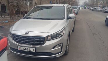 Kia: Kia Carnival: 2019 г., 2.2 л, Автомат, Дизель, Минивэн — 10
