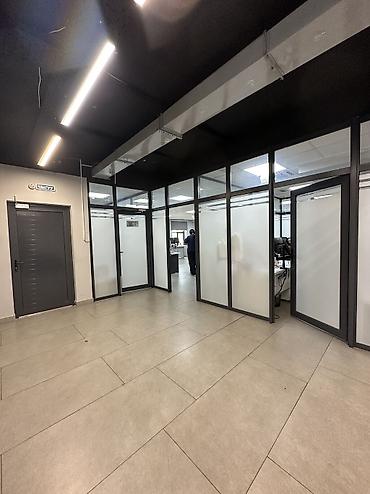 Коммерциялык мүлк: Кеңселерди сатуу 1700 м², Ремонту бар, Бизнес борбор, 1 кабат — 7