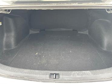 Toyota: Toyota Corolla: 2021 г., 1.8 л, Вариатор, Гибрид, Седан — 6