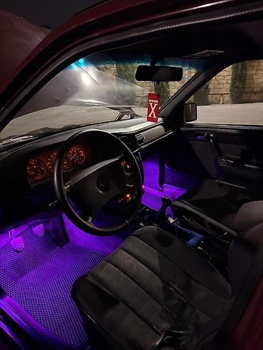 mini canta: Mercedes-Benz 190 (W201): 2 l | 1987 il Sedan — 7