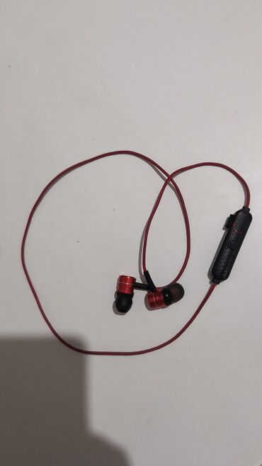 баллоны для воды: Вакуумдук, Колдонулган, Электр зымсыз (Bluetooth), Классикалык