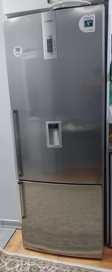 Plitələr və bişirmə panelləri: İşlənmiş 2 qapılı Bosch Soyuducu Satılır, rəng - Gümüşü, Dispenserli