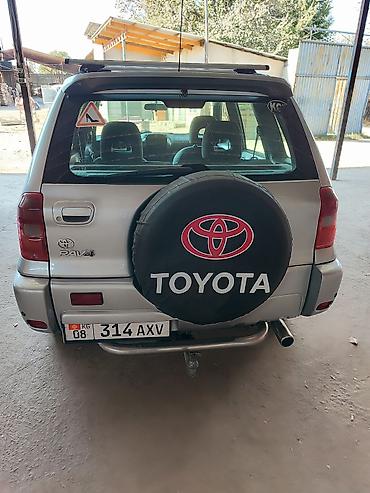 дверь rav4: Toyota RAV4: 2002 г., 2 л, Автомат, Бензин, Кроссовер — 4