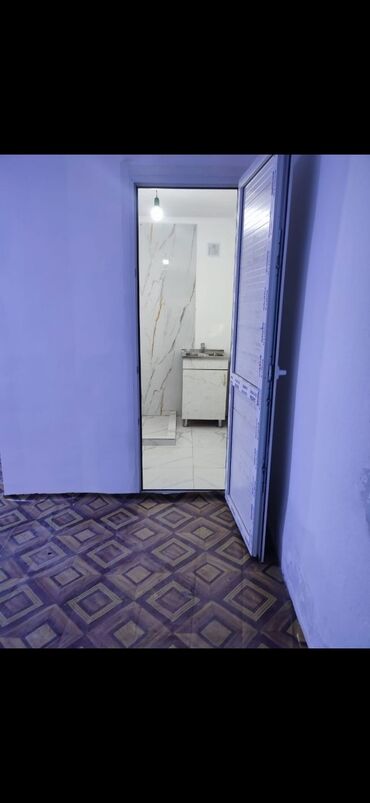 суточная аренда домов: 20 м², 1 комната, Забор, огорожен