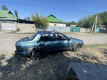 renault master: Nissan Primera: 1993 г., Механика, Седан — 2