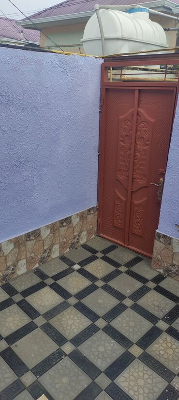 Giriş qapıları: Həyət daxili qapı və giriş komplekti - Material: metal qapı, üzərində — 1