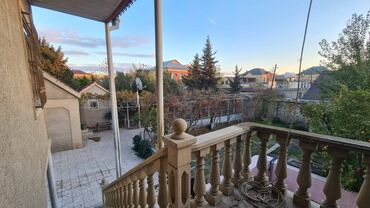 Həyət evləri və villaların satışı: 9 otaq, 330 kv. m — 24