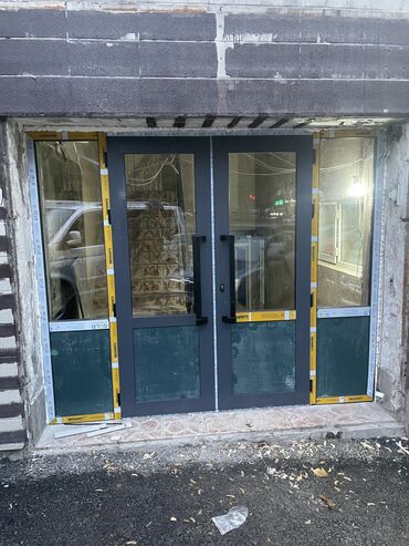 Алюминиевые окна на заказ: Алюминиевое окно на заказ, Тип окна: Мансардные, Панорамные, Фасадные, Бесплатная установка, В рассрочку — 6