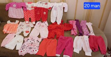 Dəstlər: Uşaq dəsti, Qız üçün, 0 - 3 ay — 9