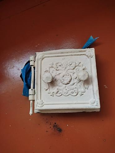peckalar: Döküm soba/peç üçün dekorativ ön qapı Qedmi cgun. - Material: ağır — 1