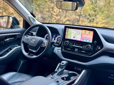 Toyota: Toyota Highlander: 2023 г., 2.4 л, Типтроник, Бензин, Кроссовер — 7