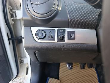 Другие автомобили: Газ бензин на обычных номерах Белый компактный седан (4 двери) с — 13