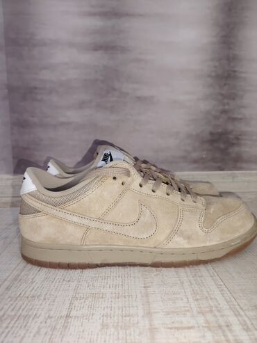 Ostala muška obuća: NIKE SB DUNK LOW PRO B broj EUR 42 Nošene samo jednom u odličnom — 9