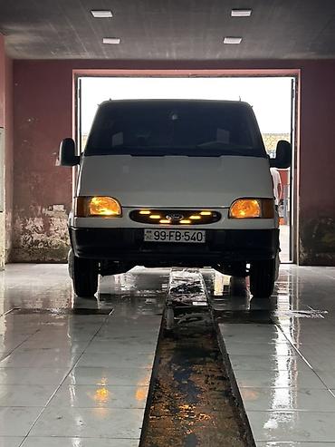 Ford: Ford Transit mikroavtobus - Kuzov: ağ rəngli, ön hissədə LED — 1
