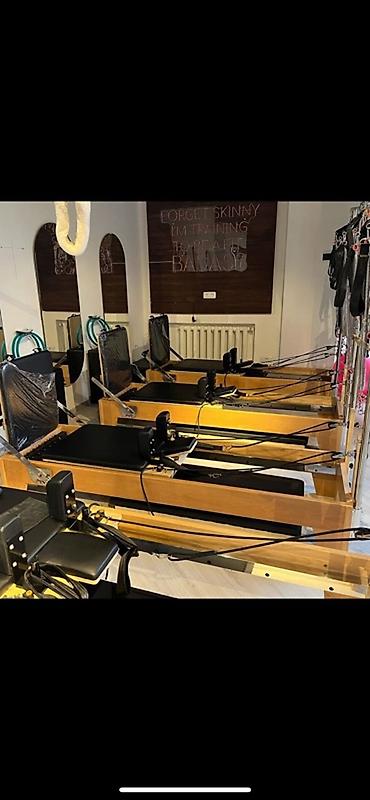 Pilates Reformer aparatı – Cadillac qülləsi ilə Məhsulun təsviri: - — 2