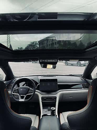 e klass: BYD Song Plus: 2023 г., 1.5 л, Автомат, Гибрид, Кроссовер — 10