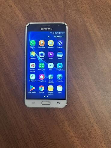 ucuz ve keyfiyyetli telefonlar: Samsung 8 GB, rəng - Ağ, İki sim kartlı — 2