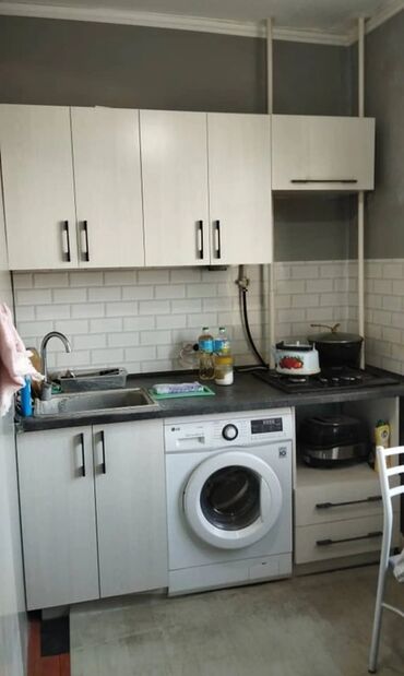 продажа квартир город каракол: 1 комната, 34 м², 105 серия, 3 этаж, Косметический ремонт