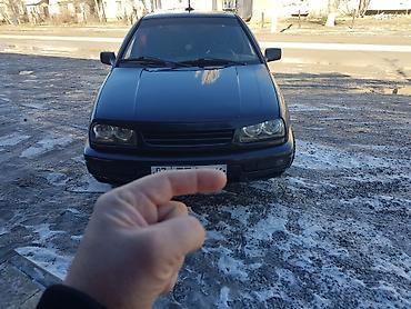 Volkswagen: Volkswagen Vento: 1993 г., 1.8 л, Механика, Бензин, Хэтчбэк — 10