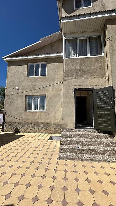 Продажа коттеджей и домов: Продается 3х уровневый просторный дом. Отличный вариант для большой — 12