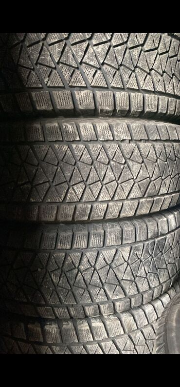 грузовые шины бу: Шиналар 265 / 65 / R 17, Кыш, Колдонулган, Комплект, Жол тандабастар (АТ/МТ), Жапония, Dunlop
