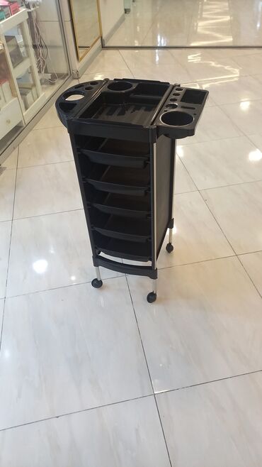 Bitkilər: Salon, tibbi mebel dəsti