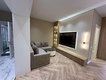 Kirayə mənzillər: İcarəyə verilir 2 otaqlı yeni tikili 72 m², Şah İsmayıl Xətai m — 2