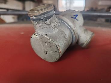 komora za pumpicu: Termostat tecnosti Lada 7 Riva,21213,21214 Niva. Polovno, ocuvano — 6