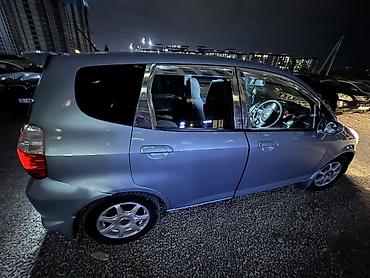 бампер на жаз: Honda Fit: 2005 г., 1.5 л, Бензин, Хэтчбэк — 3