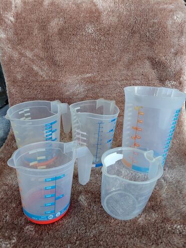 Digər qab-qacaq və mətbəx ləvazimatları: Ölçu qablari 500 ml 1 litr 2 litr 3 litr 5 litr ferqli olculerde var — 26