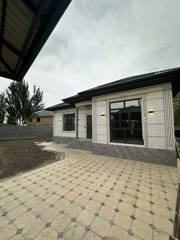 дом в новониколаевке: Дом, 110 м², 5 комнат, Собственник, Евроремонт