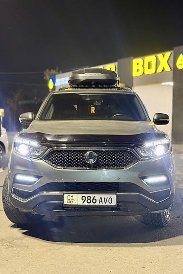 rex: Прокат Rexton G4 корейский внедорожник 4х4, 2018 года выпуска, объем — 2
