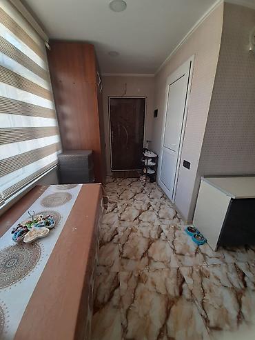 Həyət evləri və villalar: Balaxanı qəs. 6 otaqlı, 120 kv. m, Orta təmir — 10