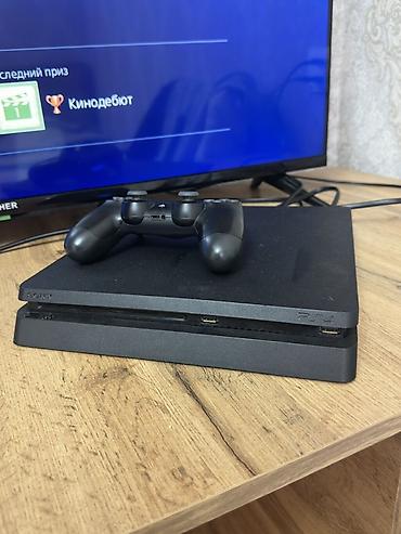 ps4 pro disc: Sony PlayStation 4 Slim oyun konsolu Xüsusiyyətlər: - Modellər — 1