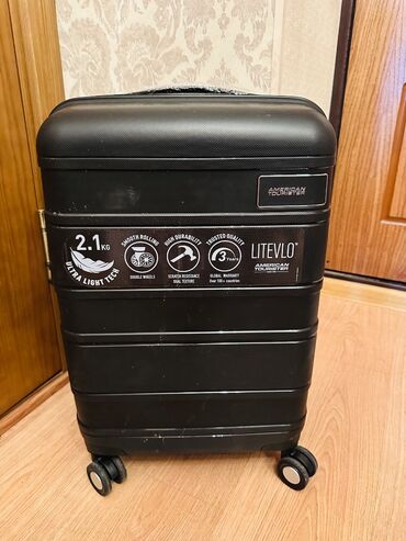 купить рюкзак школьный: Чемодан бренда “American tourister”. Размер S, новый. Покупался в