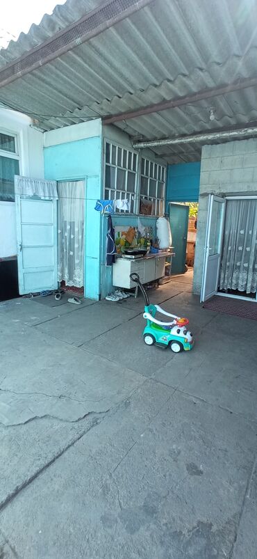 Продажа домов: Дом, 100 м², 6 комнат, Собственник, Косметический ремонт at lalafo.kg — 18 Продажа домов: Дом, 100 м², 6 комнат, Собственник, Косметический ремонт — 18