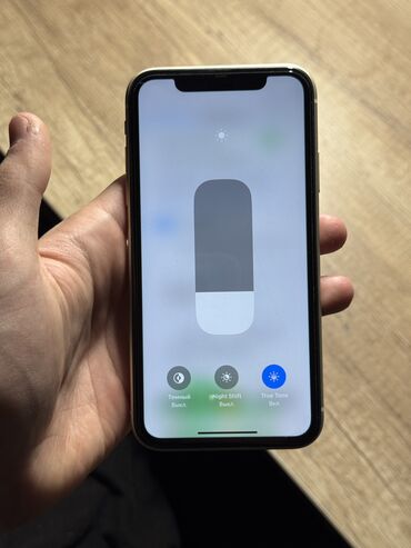 Apple iPhone: IPhone 11, Б/у, 128 ГБ, Белый, Защитное стекло, Чехол, Кабель, 78 % — 9