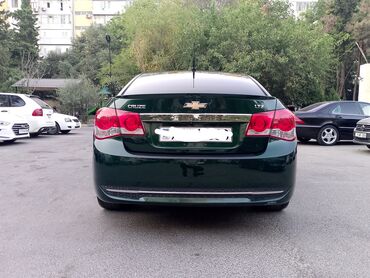 Chevrolet Cruze: 1.4 l | 2014 il 197000 km Sedan