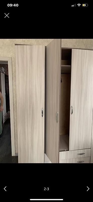 комод даром: Шкаф-купе/распашной четырехсекционный из ЛДСП в светлом дубовом — 2
