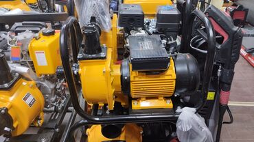 Строительные пылесосы: Пылесос Worcraft ROLF полисос 30литр мойшый без мойшый 6 месяцев — 16