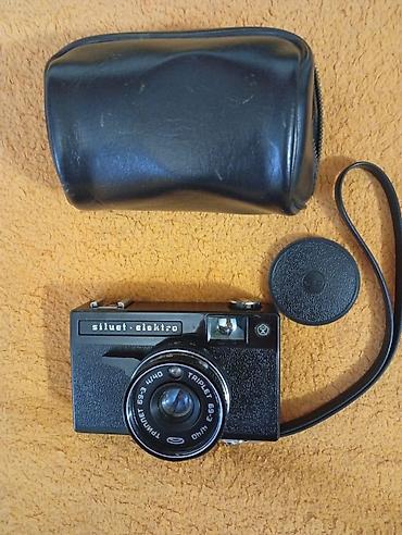 futlyar: Sovet istehsalı “Siluet Elektro” film fotoaparatı Xüsusiyyətlər: - — 2