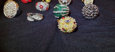 Üzüklər: Böyük həcmli qadın üzük kolleksiyası - Ümumi sayı: 12 ədəd - — 4