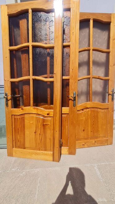 пластиковые двери бу: 5 ədəd qapı biri 40 manat. 
Ölçü 220/90.
Buzovna Aygun55