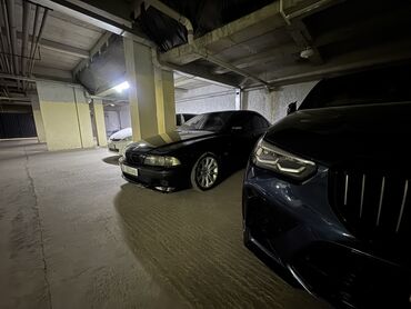 лабавой стекло ауди с4: BMW 5 series: 2002 г., 2.5 л, Автомат, Бензин, Седан