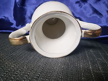 Ostali kućni dekor: Vaza 70te Zajecar porcelan. Vaza porcelanska perfektna,pozlata — 8