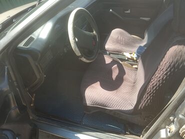купить автомобиль в кыргызстане: Audi 100: 1989 г., 2 л, Механика, Бензин, Седан