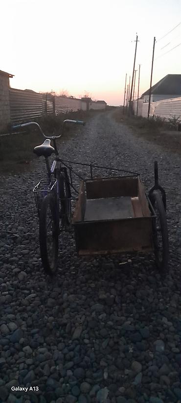 89 traktor satisi: Yükdaşıma üçün velosiped qoşqusu və velosiped dəsti - Praktik qoşqulu — 3