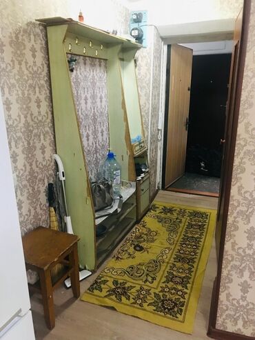 купить квартиру в бишкеке без ремонта: 2 бөлмө, Риелтор, Чогуу жашоосу жок, Толугу менен эмереги бар