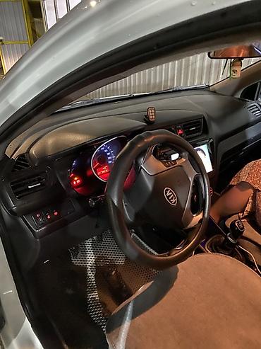 keyless go: Kia Rio: 2016 г., Механика, Бензин, Седан — 1